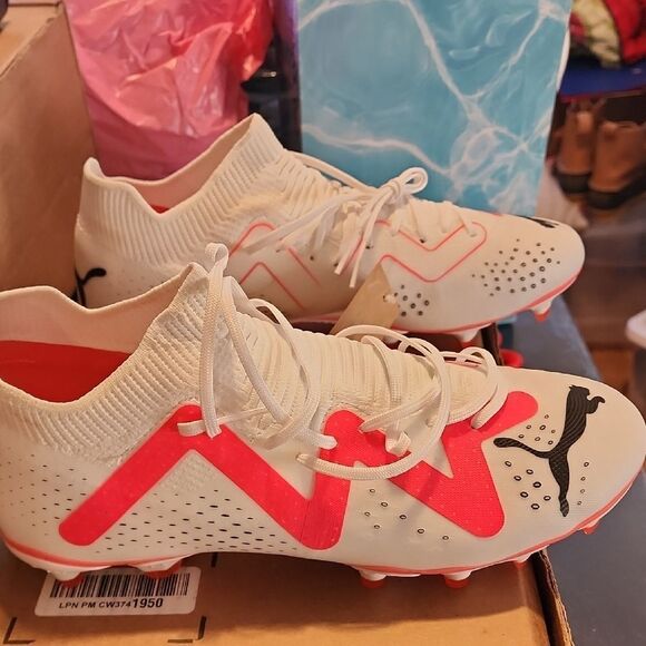Puma Future Match FG AG White and Pink Soccer Cleats NWT SIZE 9 - Picture 1 of 7